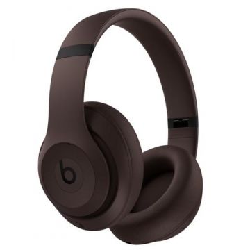 Casti Stereo Wireless Beats Studio Pro, Bluetooth 5.3, ANC, Autonomie 40 ore, Jack 3.5mm, USB Type-C, Asistent vocal (Maro)